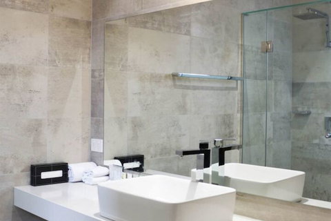 Rowville International Hotel - Foster Accommodation 5