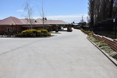 Best Western Plus Ambassador Orange - Foster Accommodation 0