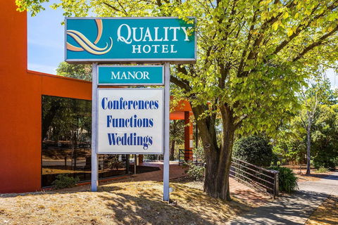 Quality Hotel Manor - Foster Accommodation 0