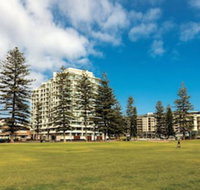 Oaks Glenelg Liberty Suites - Foster Accommodation