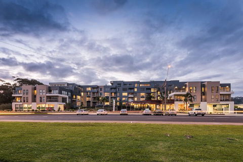 The Esplanade Resort And Spa - Foster Accommodation 3