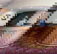 Ensenada Motor Inn and Suites - Foster Accommodation