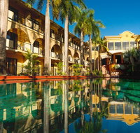 Palm Royale Cairns - Foster Accommodation