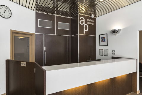 Adelaide Paringa - Foster Accommodation 3