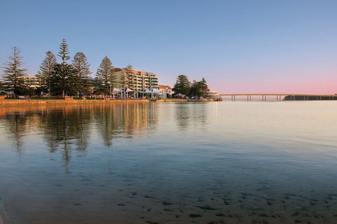 Oaks The Entrance Waterfront Suites - Foster Accommodation 7