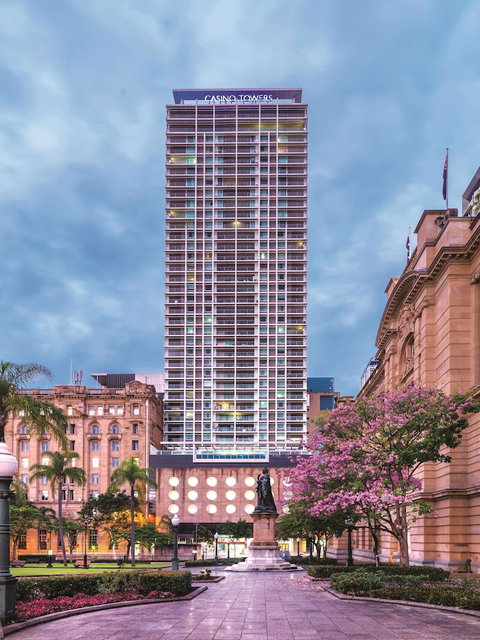 Oaks Brisbane Casino Tower Suites - Foster Accommodation 0