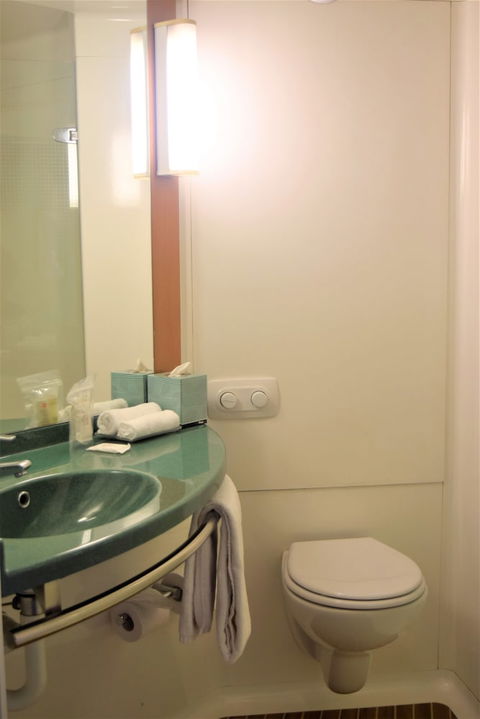 Ibis Sydney Thornleigh - Foster Accommodation 6
