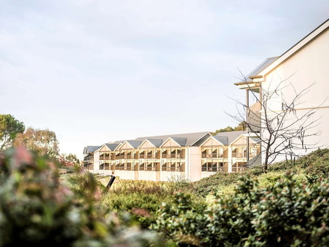 Novotel Barossa Valley Resort - Foster Accommodation 2