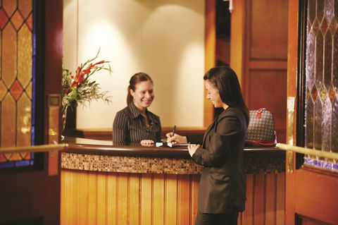 Hotel Bruce County - Foster Accommodation 6