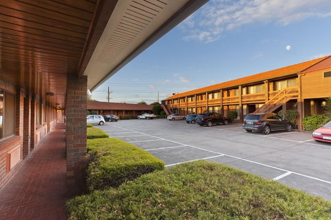 Hotel Bruce County - Foster Accommodation 0