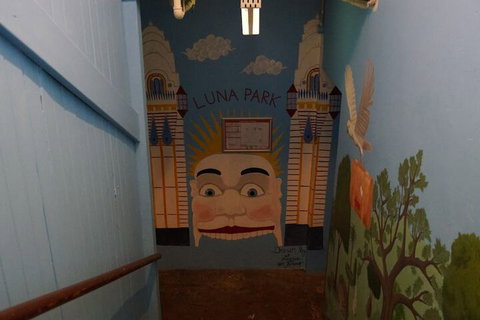 Maze Backpackers - Foster Accommodation 3