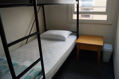 Maze Backpackers - Foster Accommodation 7