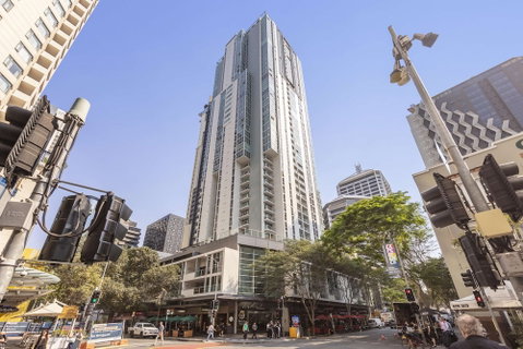 Oaks Brisbane Festival Suites - Foster Accommodation 0