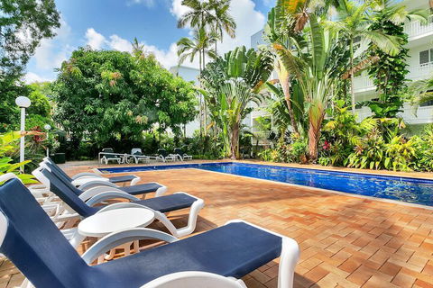 Agincourt Beachfront Apartments - Foster Accommodation 7