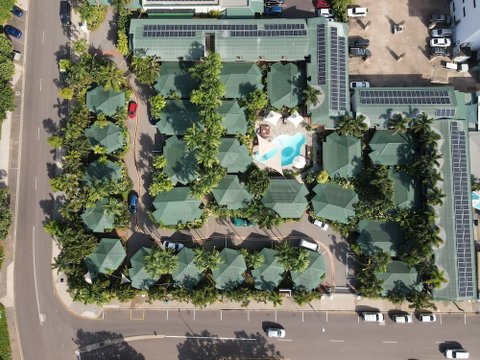 Palms City Resort - Foster Accommodation 0