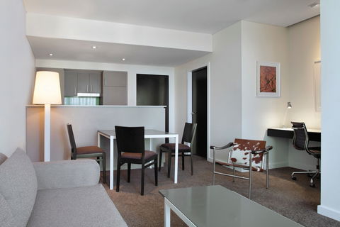 Adina Apartment Hotel Perth - Foster Accommodation 5