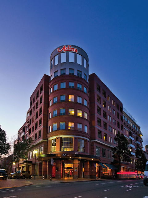 Adina Apartment Hotel Sydney Surry Hills - Foster Accommodation 2