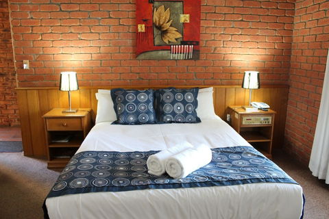 Bakery Hill Motel - Foster Accommodation 2