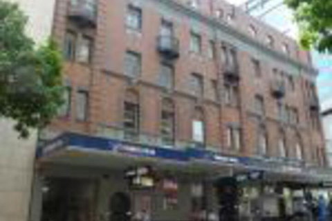 Base Brisbane Embassy - Foster Accommodation 0
