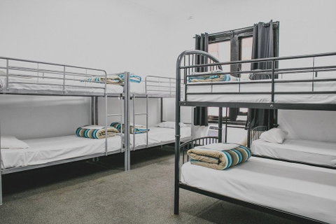 Nomads Brisbane Hostel - Foster Accommodation 2