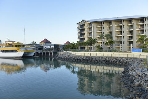 Mantra Hervey Bay - Foster Accommodation 0