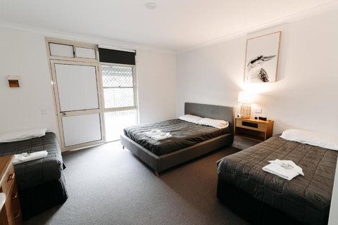 The Ophir Hotel - Foster Accommodation 5