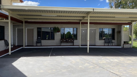Sapphire City Motor Inn, Inverell - Foster Accommodation 1