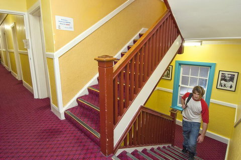 Jolly Swagman Backpackers - Foster Accommodation 3