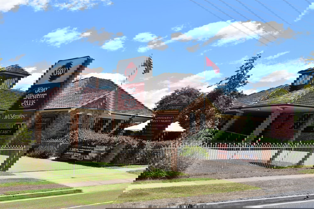  Foster Accommodation