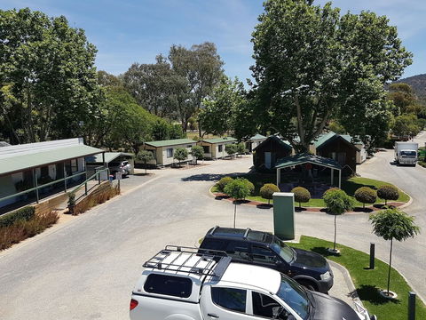 Albury All Seasons Tourist Park - Foster Accommodation 0