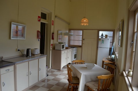 The Old Parkes Convent - Foster Accommodation 6