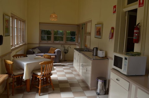 The Old Parkes Convent - Foster Accommodation 5