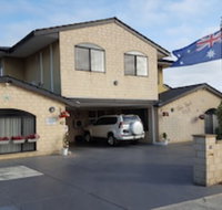 Palm Beach Guest House - Foster Accommodation