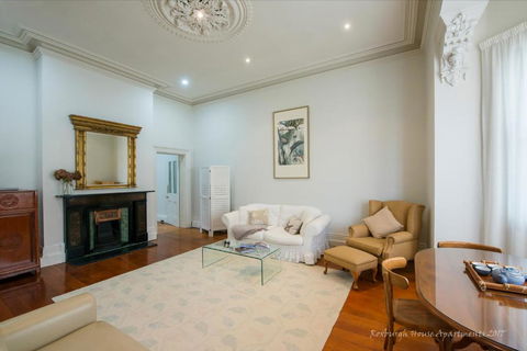Roxburgh House Apartments - Foster Accommodation 3