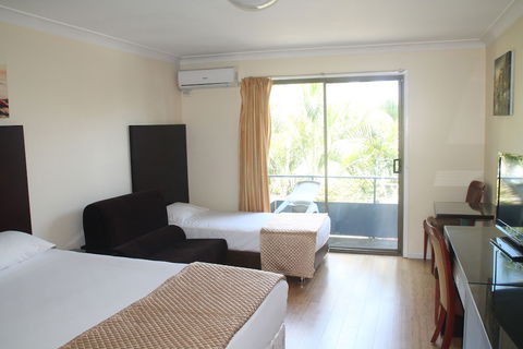 Centenary Motor Inn - Foster Accommodation 6