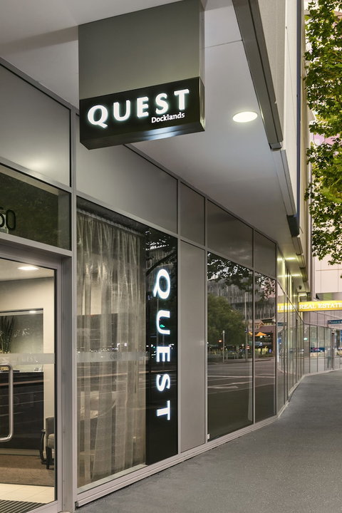 Quest Docklands - Foster Accommodation 1