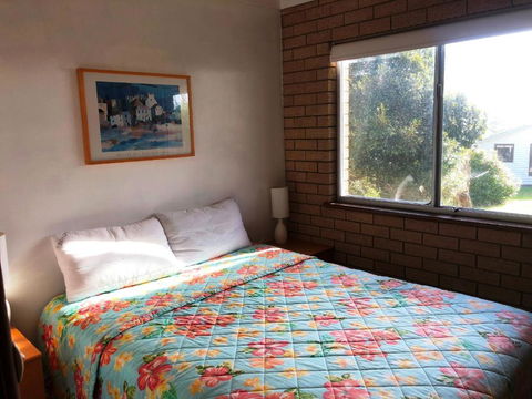 Flat 2 3 Bay Lane - Foster Accommodation 4
