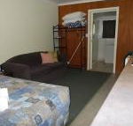Oakridge Motel Tourist Park - Foster Accommodation