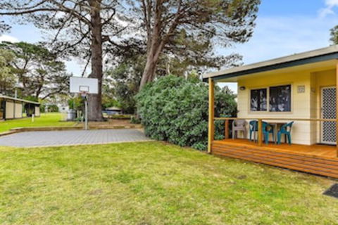 Millicent Hillview Caravan Park - Foster Accommodation 1