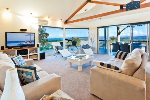 Pure Indulgence - Foster Accommodation 5