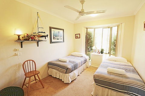 Ella Bleu - Foster Accommodation 3