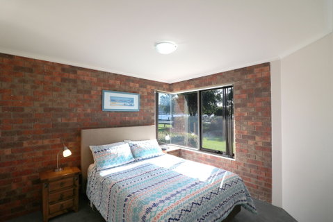 Pelican Waters - Foster Accommodation 1