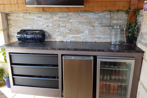 Ocean Reef Homestay - Foster Accommodation 5