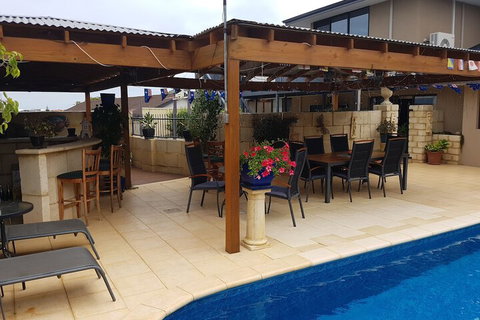 Ocean Reef Homestay - Foster Accommodation 6