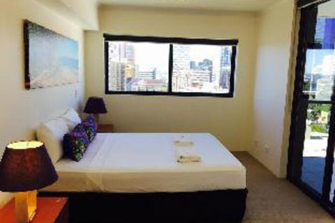 Apartments Downtown - Foster Accommodation 0