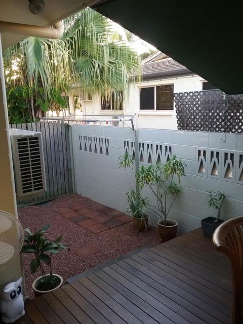 A City Retreat 2BR Apartment Reid Park Townsville - Foster Accommodation 3