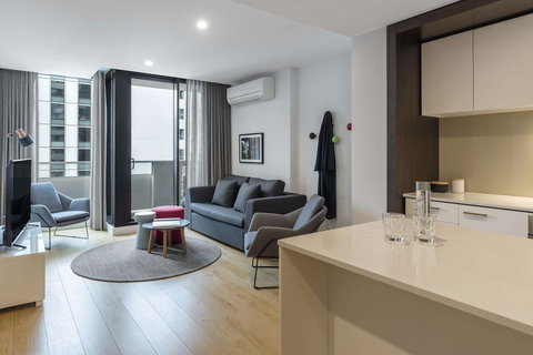 Oaks Melbourne Southbank Suites - Foster Accommodation 4