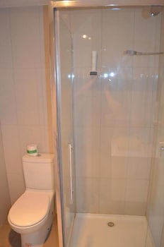 Empire Hotel Queenstown - Foster Accommodation 5