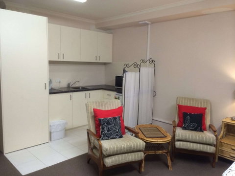 Box Hill Studios 3 At Canterbury Gardens - Foster Accommodation 4