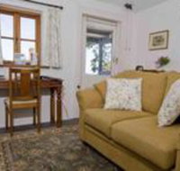 Brooklands Heritage B  B - Foster Accommodation